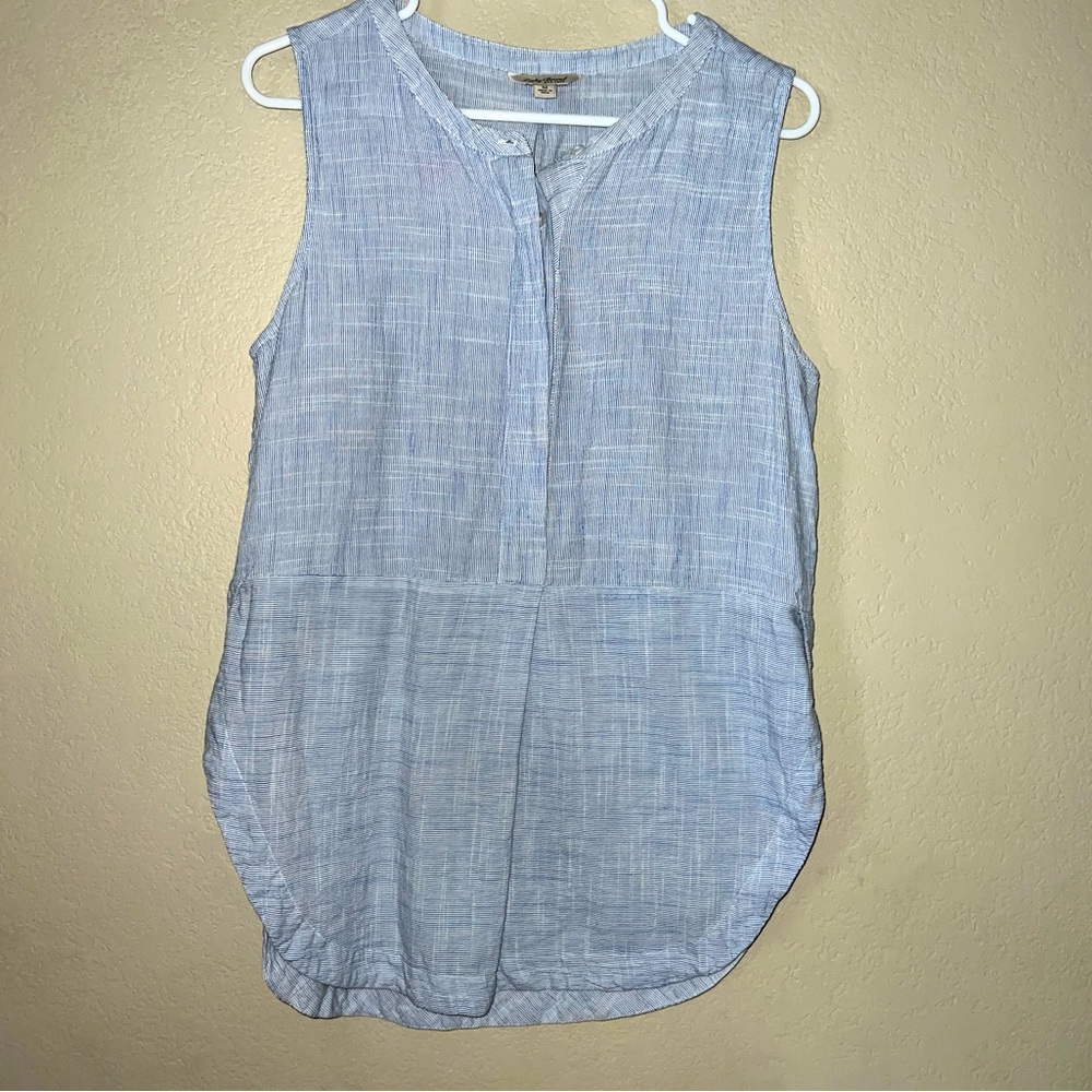 Lucky Brand Sleeveless Pop Over tunic Top light Blue White Womens Size Medium